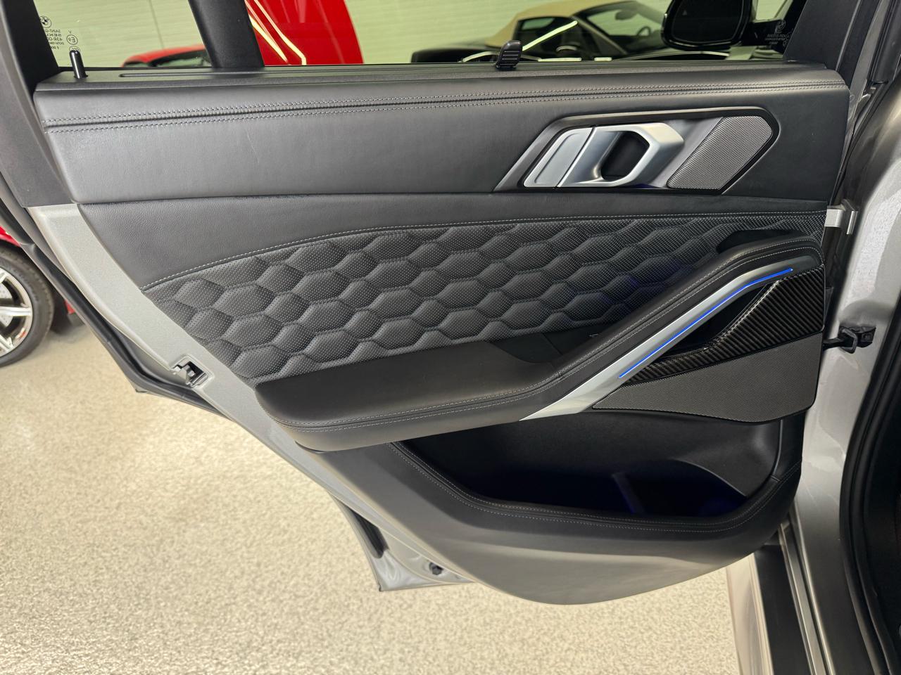 BMW X6 M Sports Activity Coupe 2021
