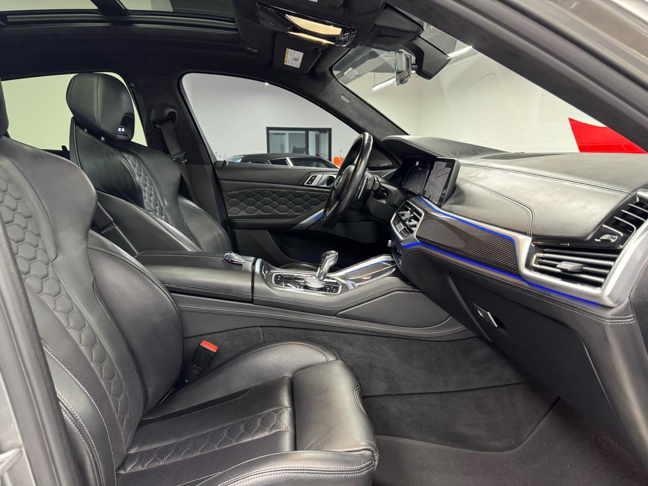 BMW X6 M Sports Activity Coupe 2021