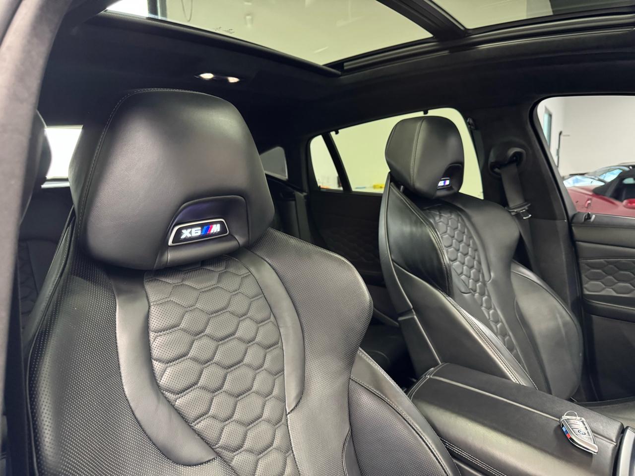 BMW X6 M Sports Activity Coupe 2021