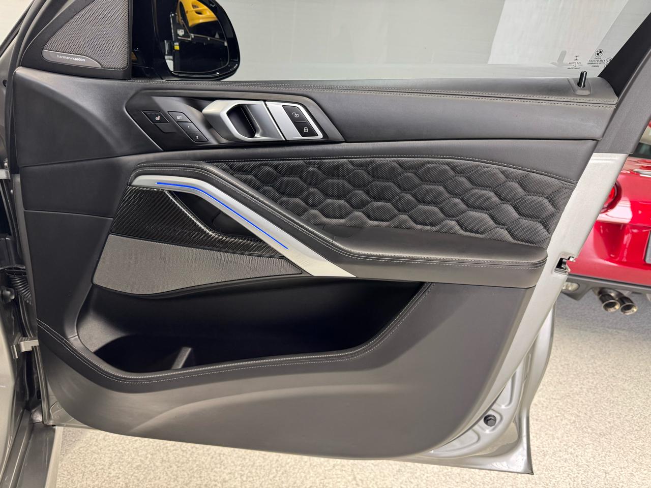 BMW X6 M Sports Activity Coupe 2021