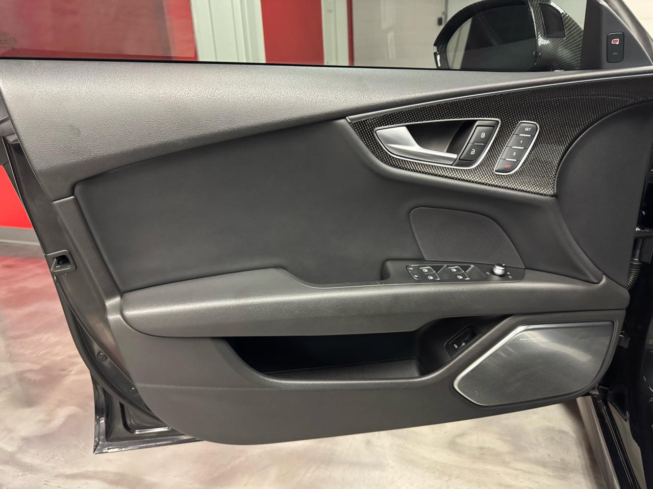 Audi S7  2013
