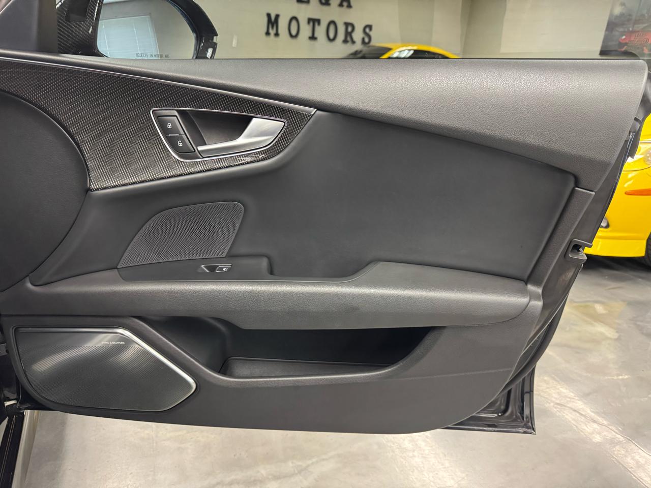 Audi S7  2013