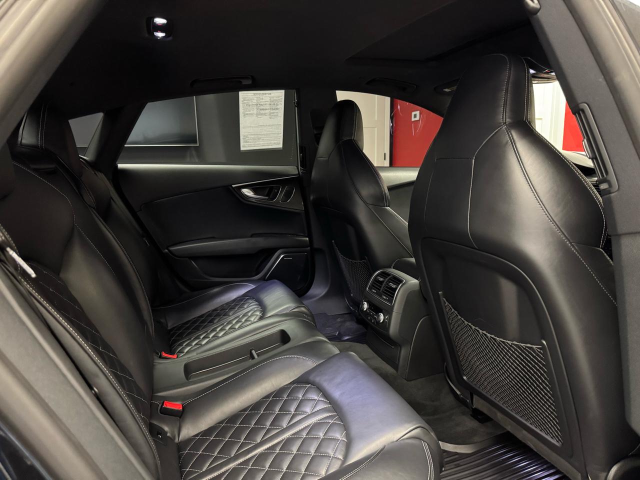 Audi S7  2013