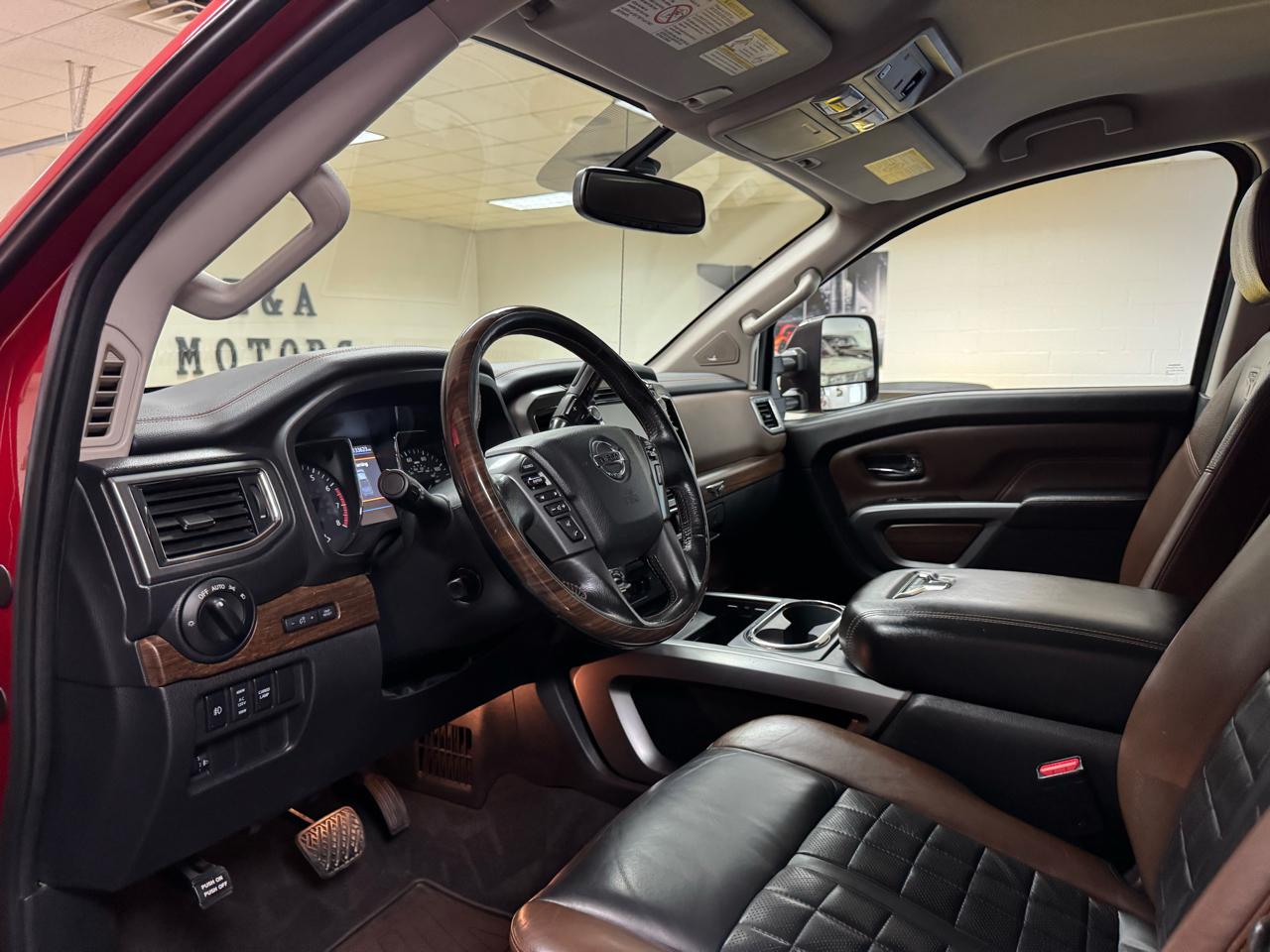 Nissan Titan XD  2019