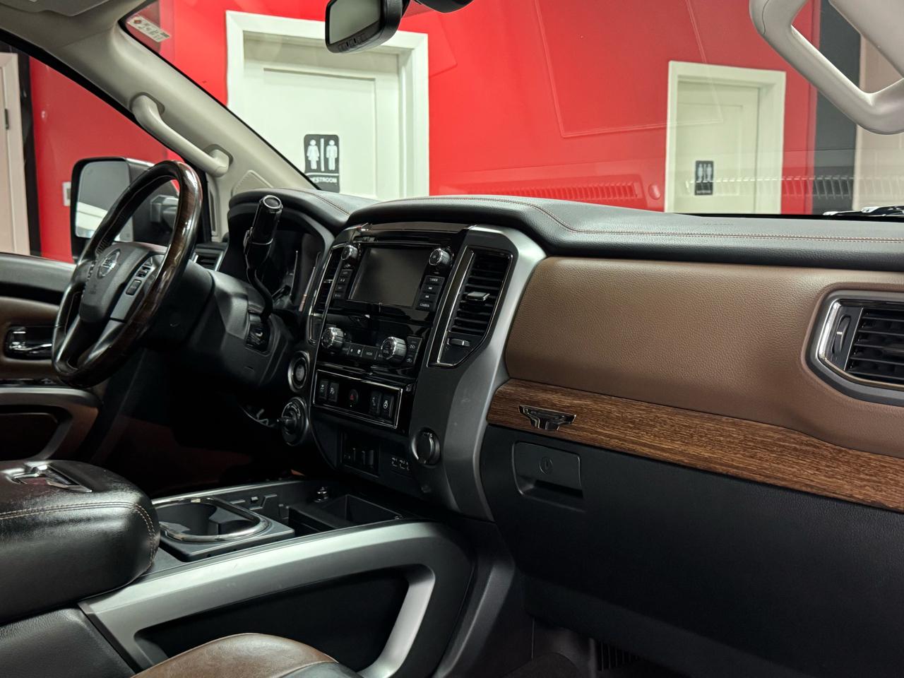 Nissan Titan XD  2019