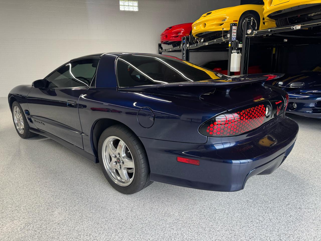 Pontiac Firebird Trans Am 2002