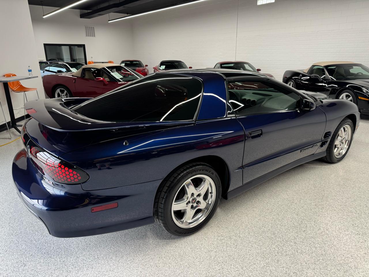 Pontiac Firebird Trans Am 2002