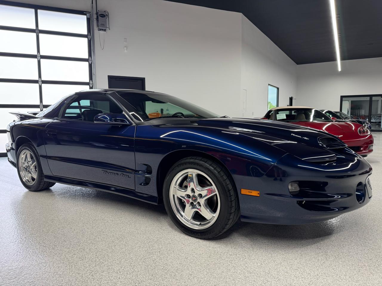 Pontiac Firebird Trans Am 2002