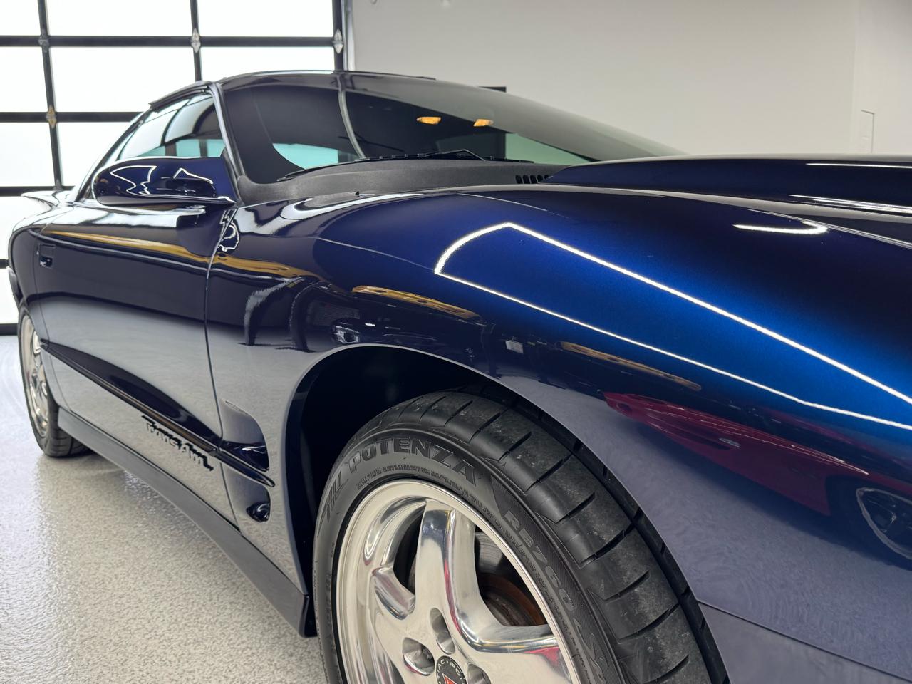 Pontiac Firebird Trans Am 2002
