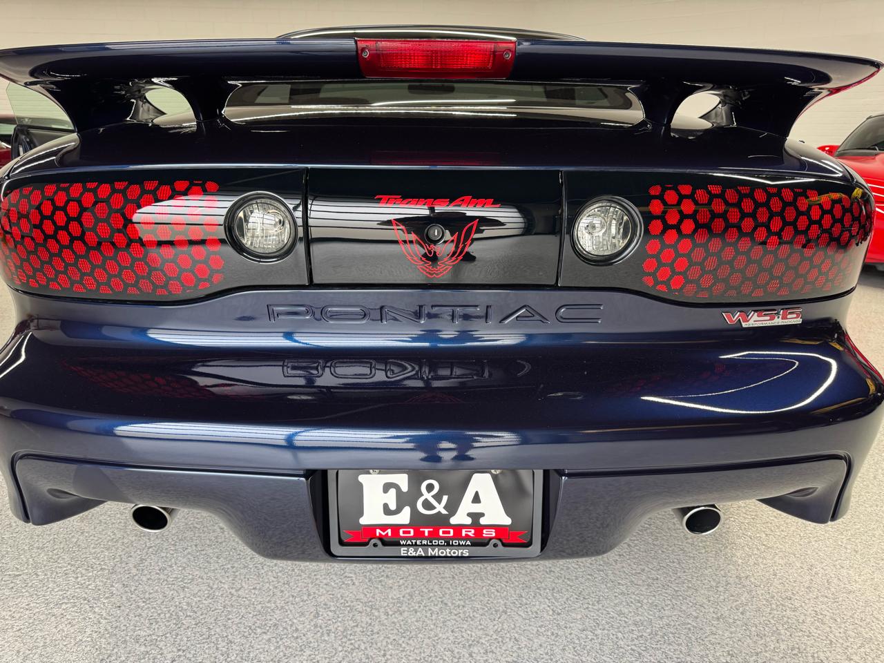 Pontiac Firebird Trans Am 2002