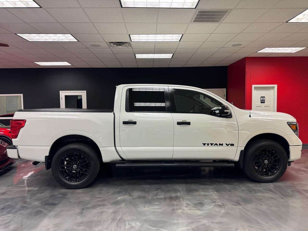 Nissan Titan 4x4 Crew Cab SL 2018