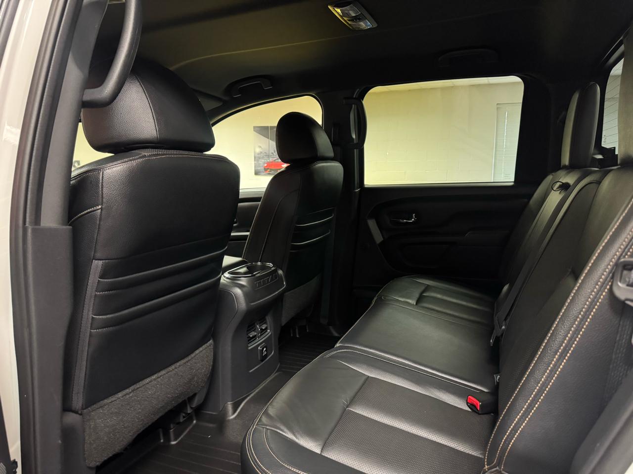 Nissan Titan 4x4 Crew Cab SL 2018