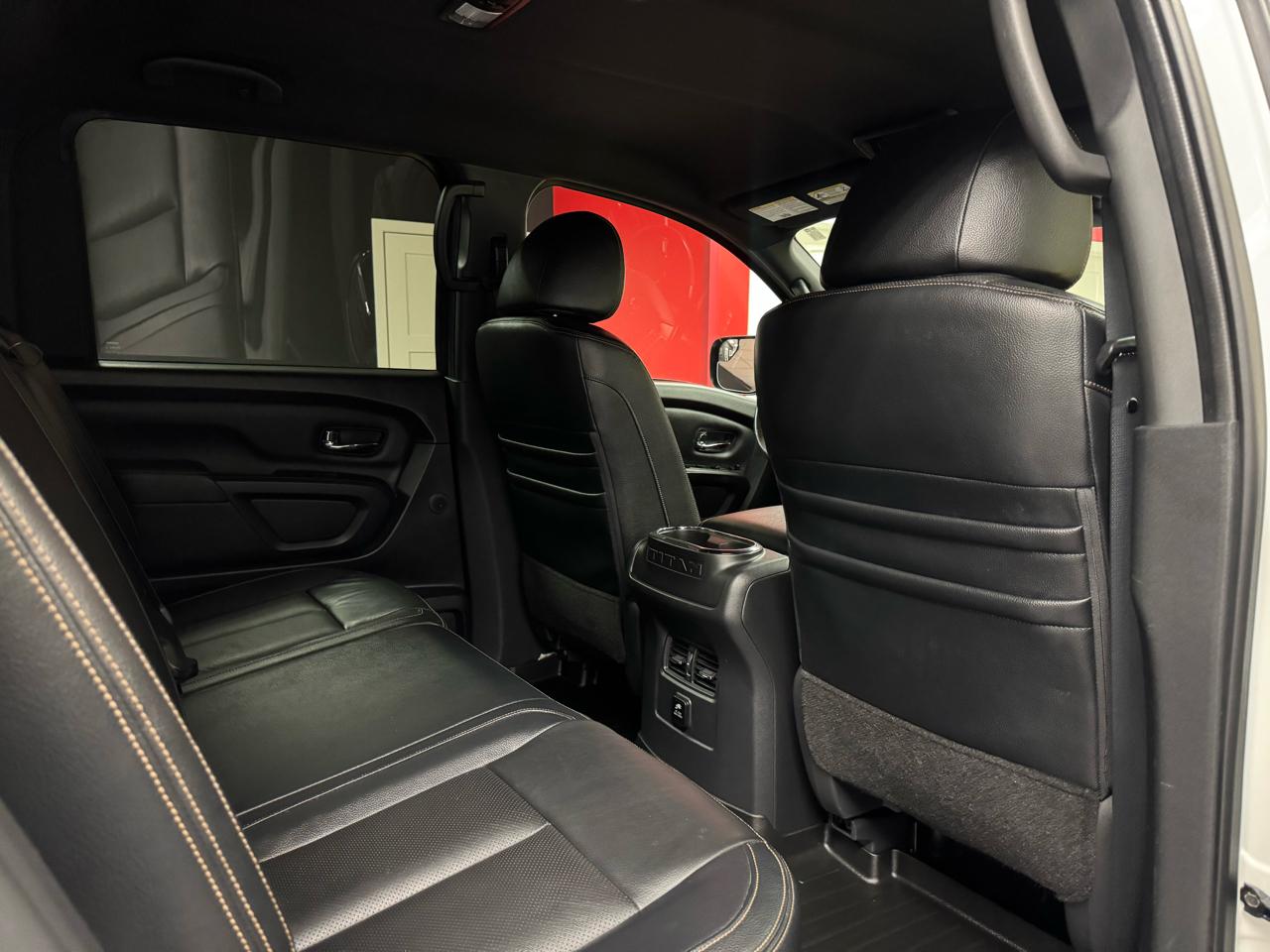 Nissan Titan 4x4 Crew Cab SL 2018