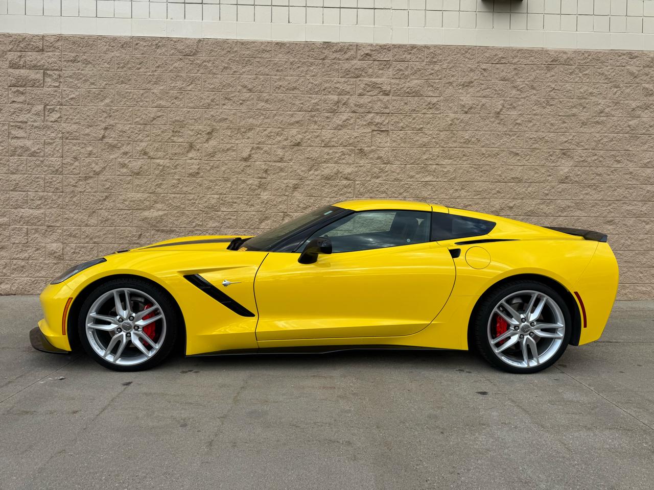 Chevrolet Corvette 2dr Stingray Cpe w/3LT 2016