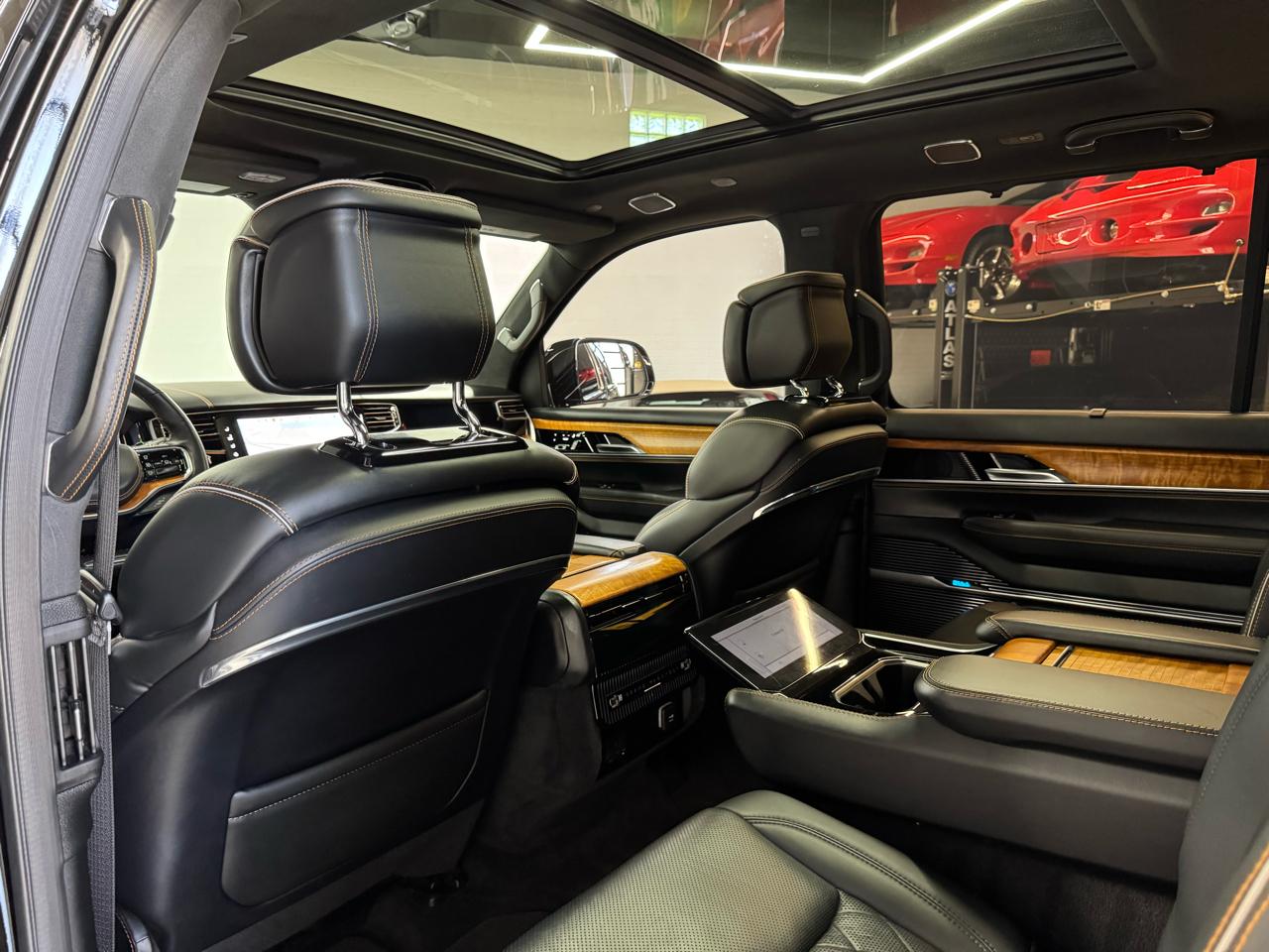 Jeep Grand Wagoneer Series III 4x4 2022