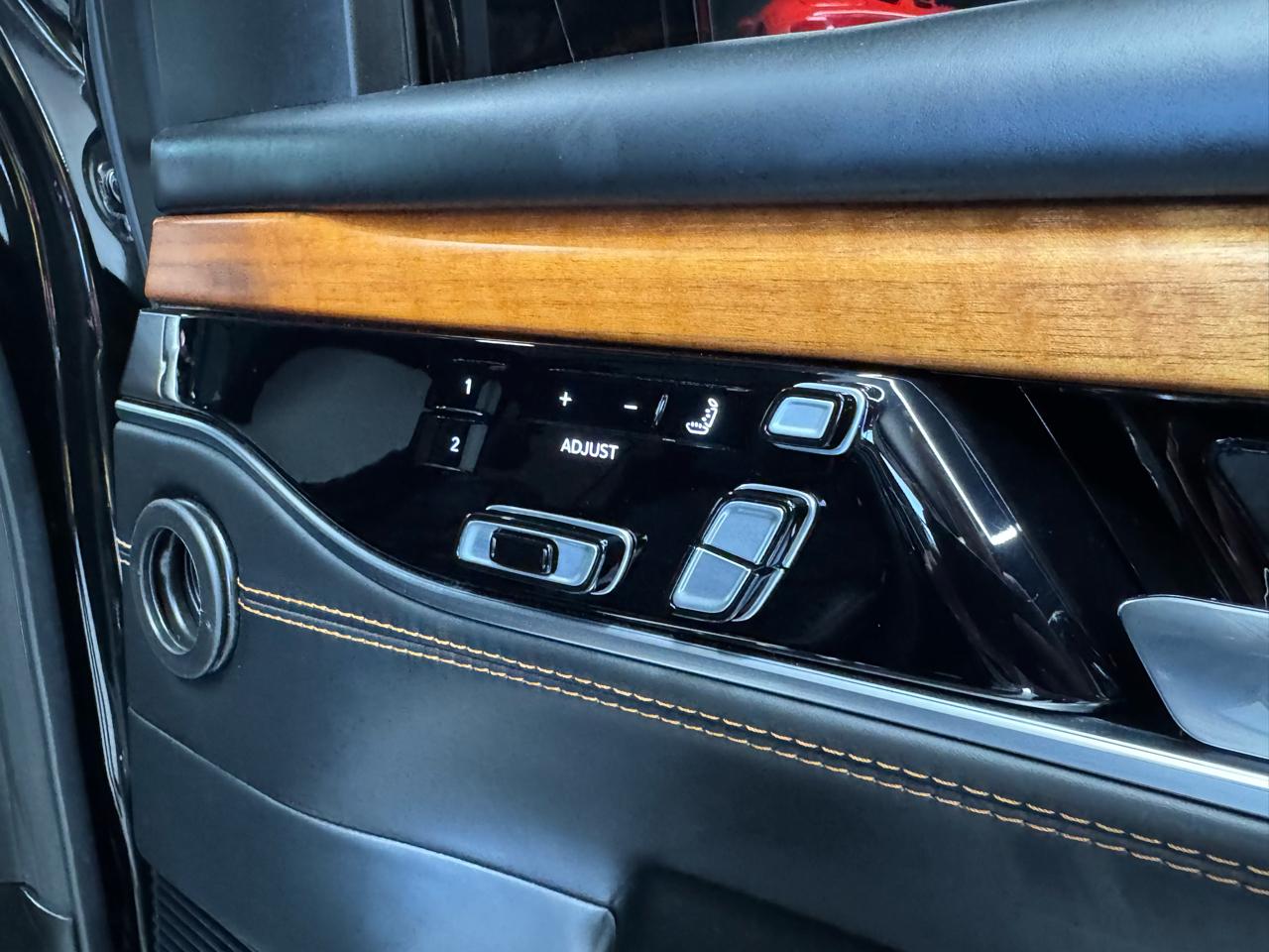 Jeep Grand Wagoneer Series III 4x4 2022