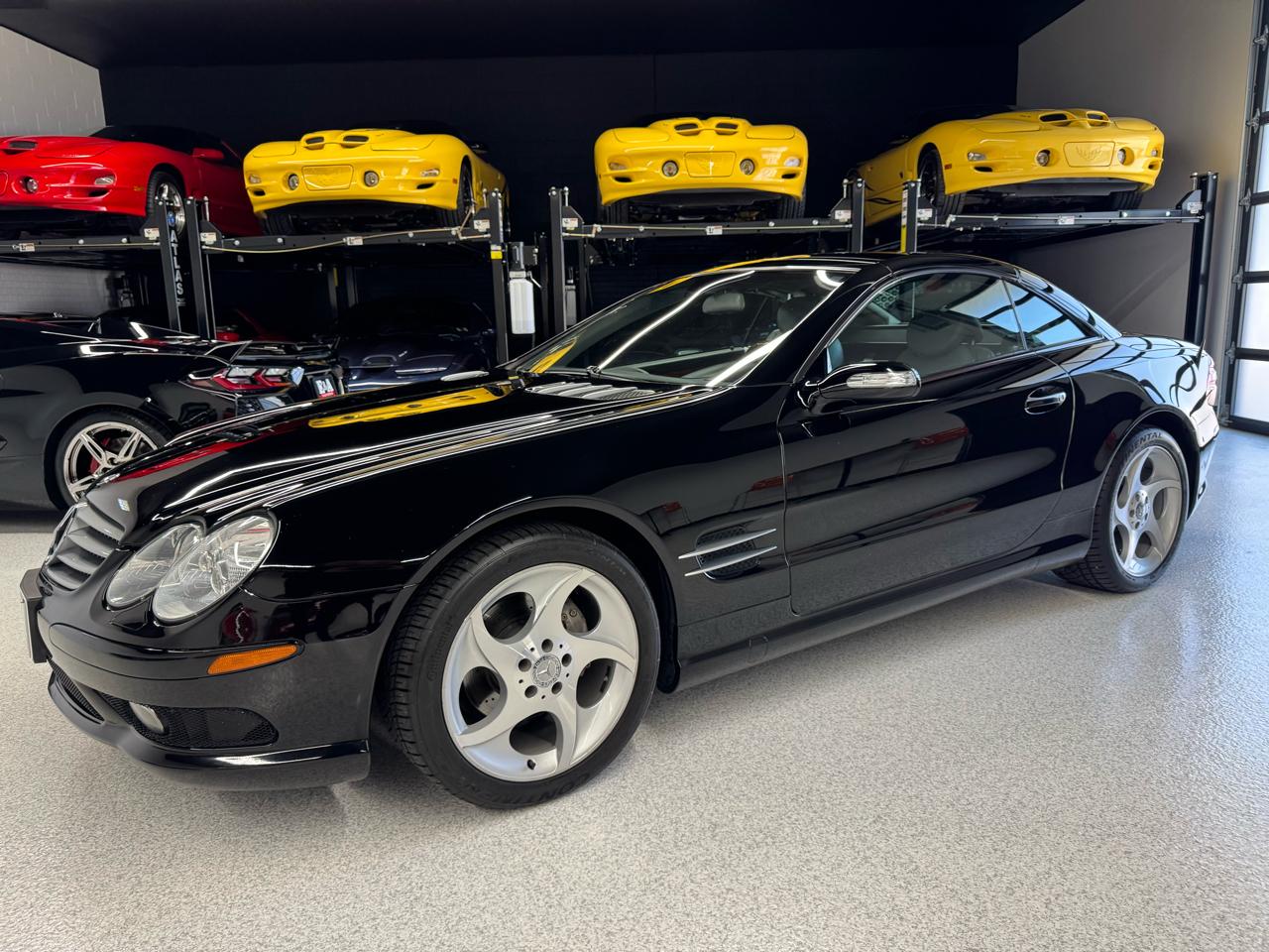 Mercedes-Benz SL-Class 2dr Roadster 5.0L 2004