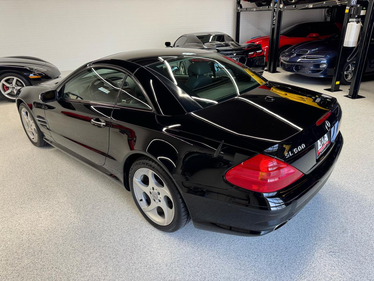 Mercedes-Benz SL-Class 2dr Roadster 5.0L 2004