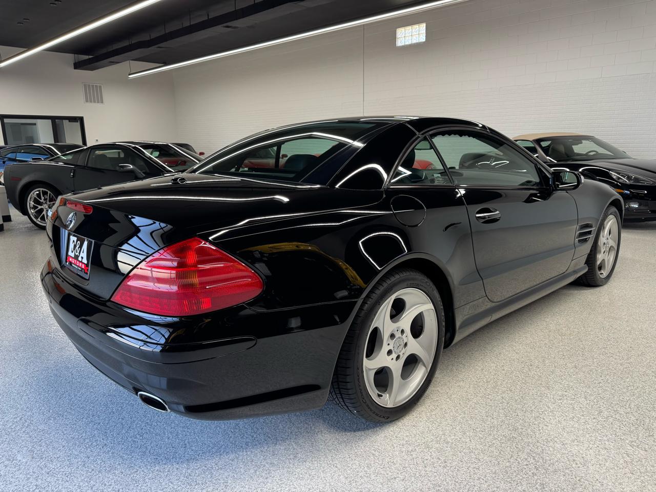Mercedes-Benz SL-Class 2dr Roadster 5.0L 2004