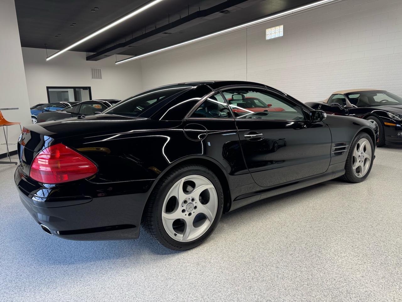 Mercedes-Benz SL-Class 2dr Roadster 5.0L 2004
