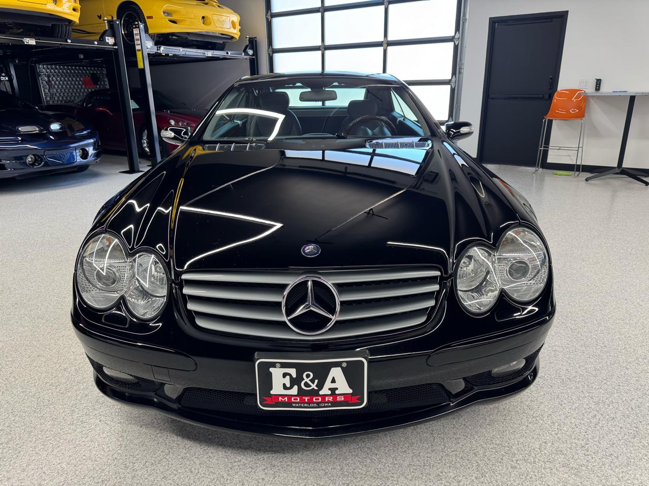 Mercedes-Benz SL-Class 2dr Roadster 5.0L 2004