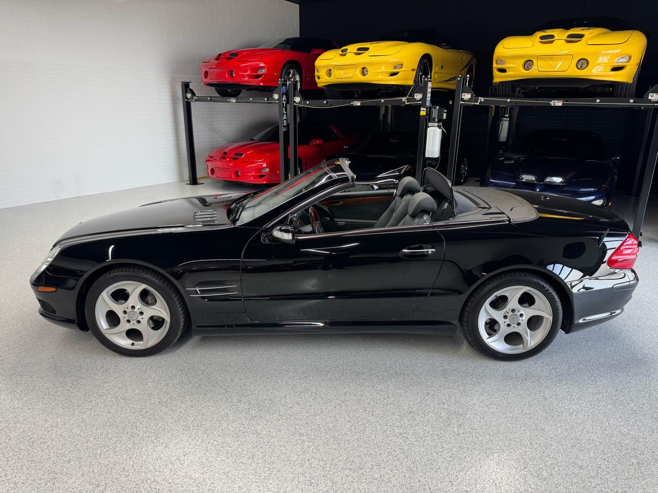 Mercedes-Benz SL-Class 2dr Roadster 5.0L 2004