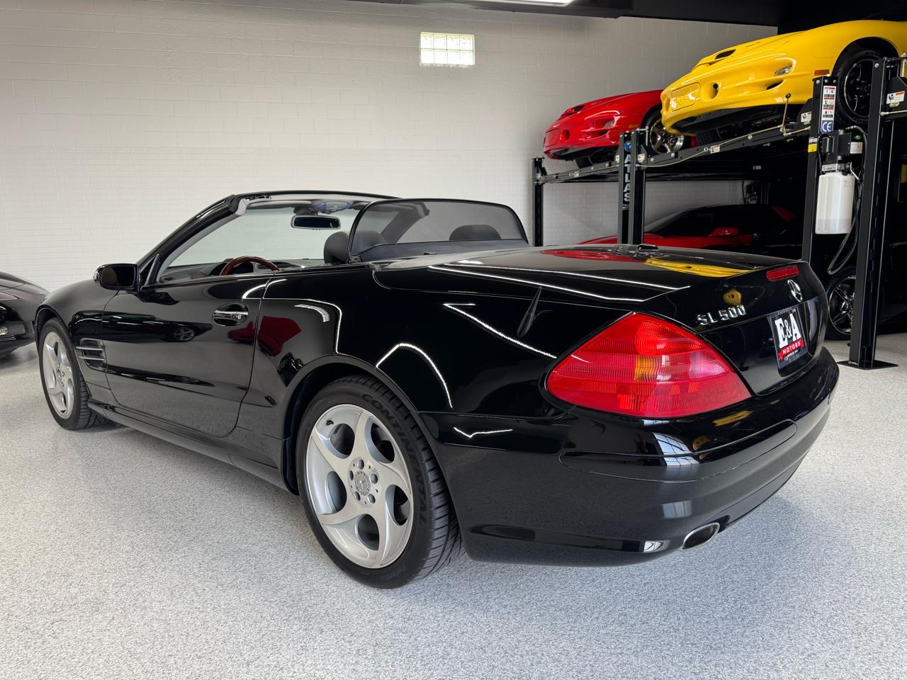 Mercedes-Benz SL-Class 2dr Roadster 5.0L 2004