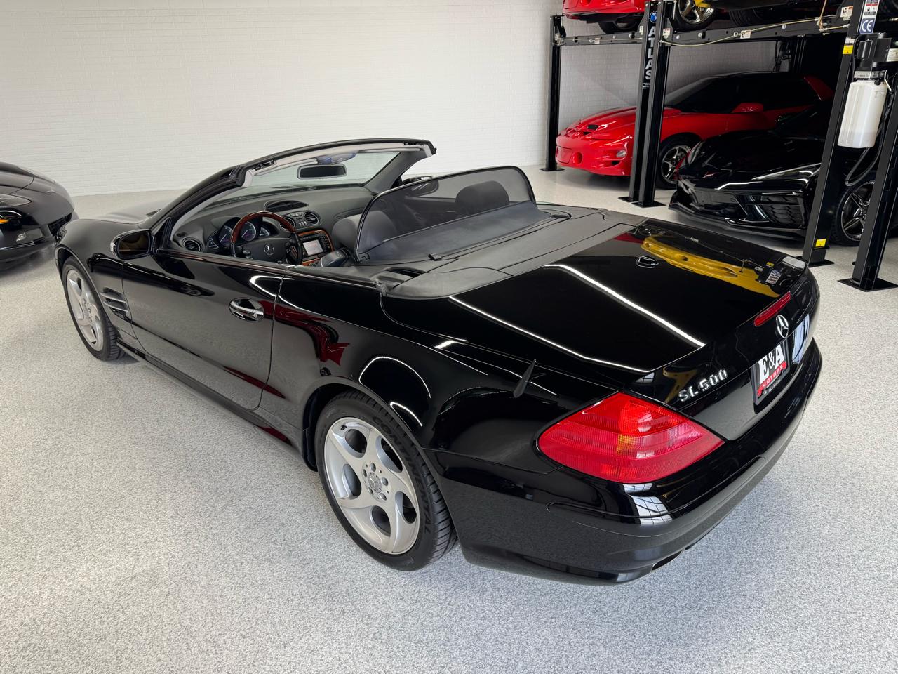 Mercedes-Benz SL-Class 2dr Roadster 5.0L 2004