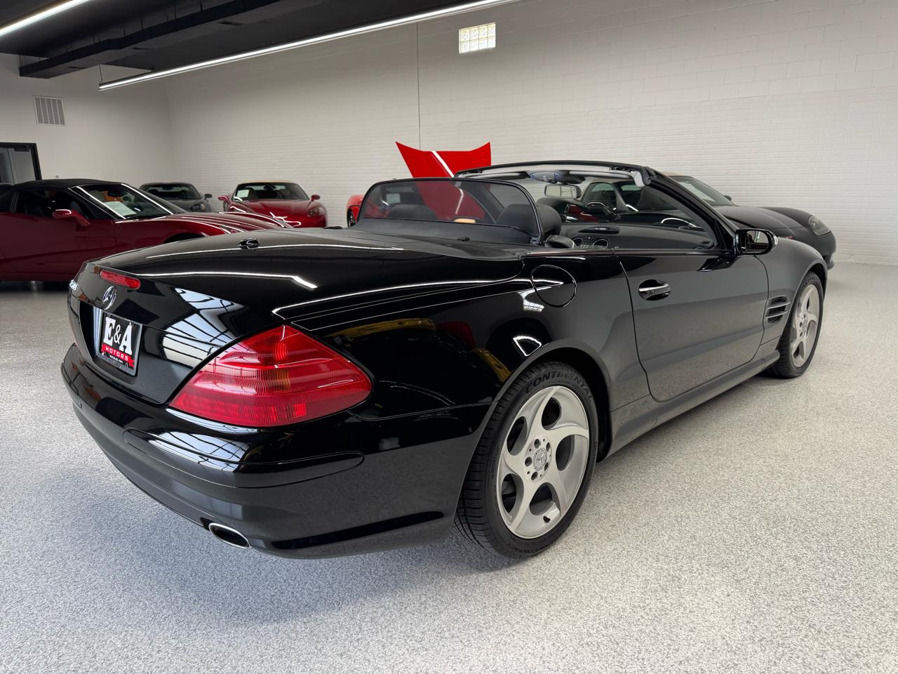 Mercedes-Benz SL-Class 2dr Roadster 5.0L 2004