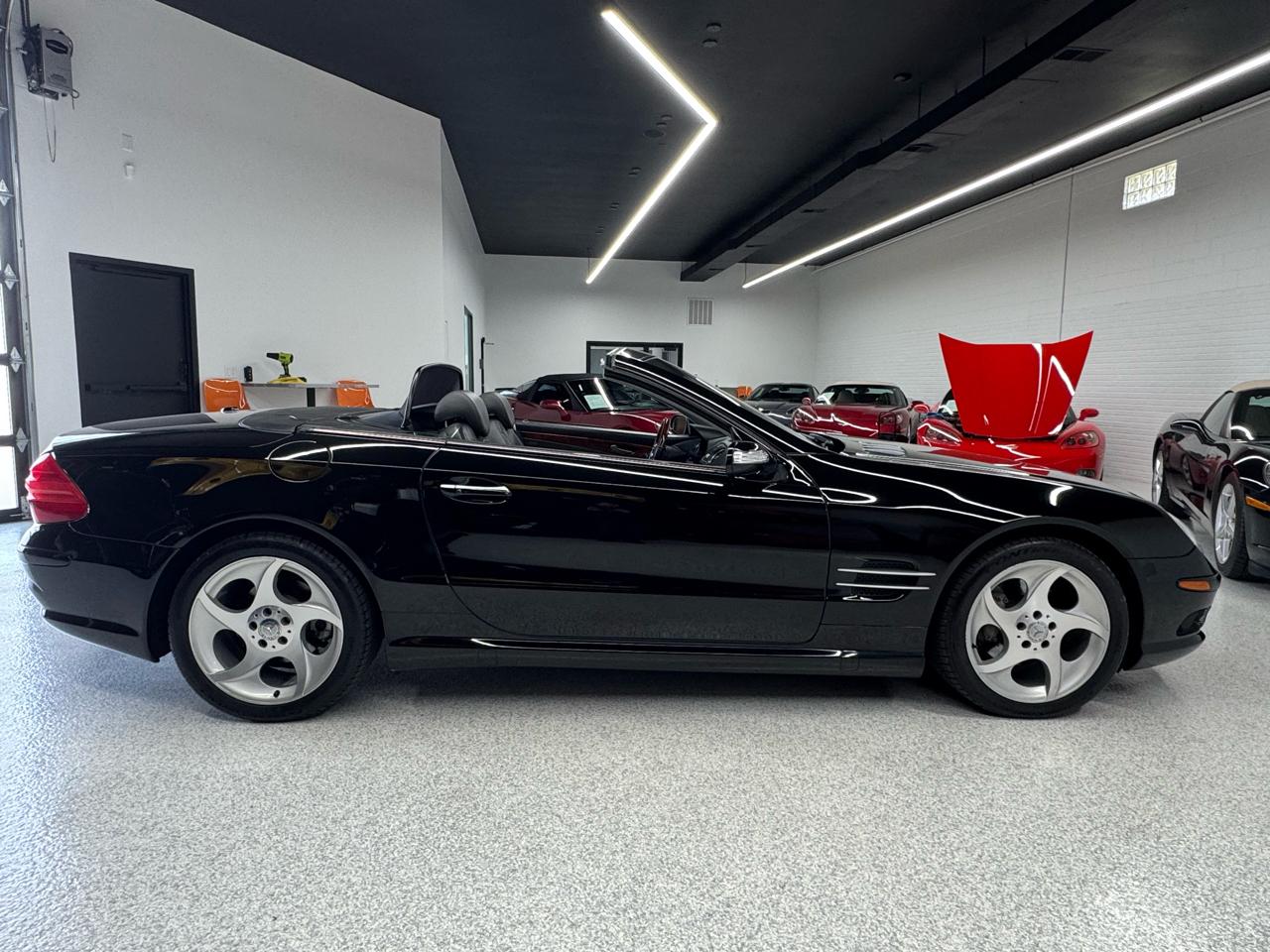 Mercedes-Benz SL-Class 2dr Roadster 5.0L 2004