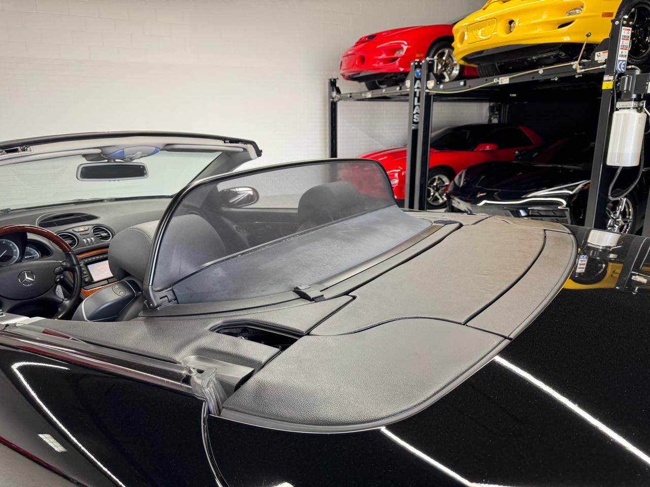 Mercedes-Benz SL-Class 2dr Roadster 5.0L 2004