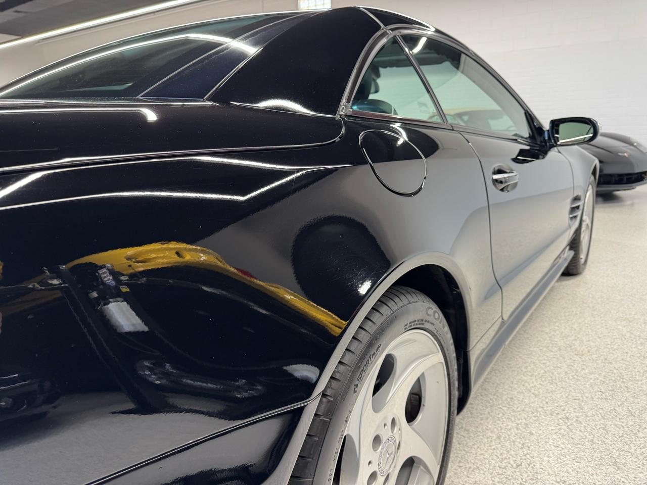Mercedes-Benz SL-Class 2dr Roadster 5.0L 2004