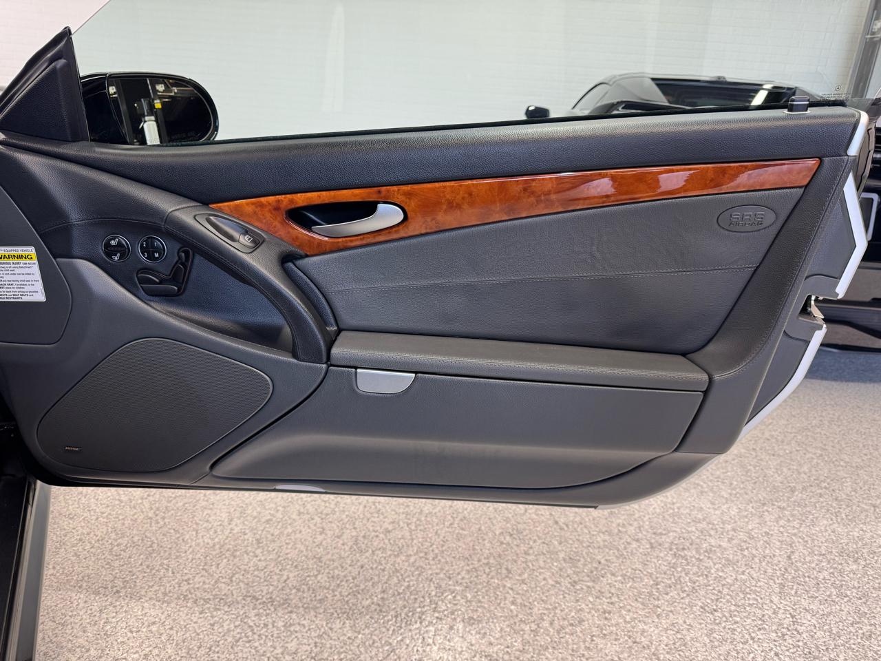 Mercedes-Benz SL-Class 2dr Roadster 5.0L 2004