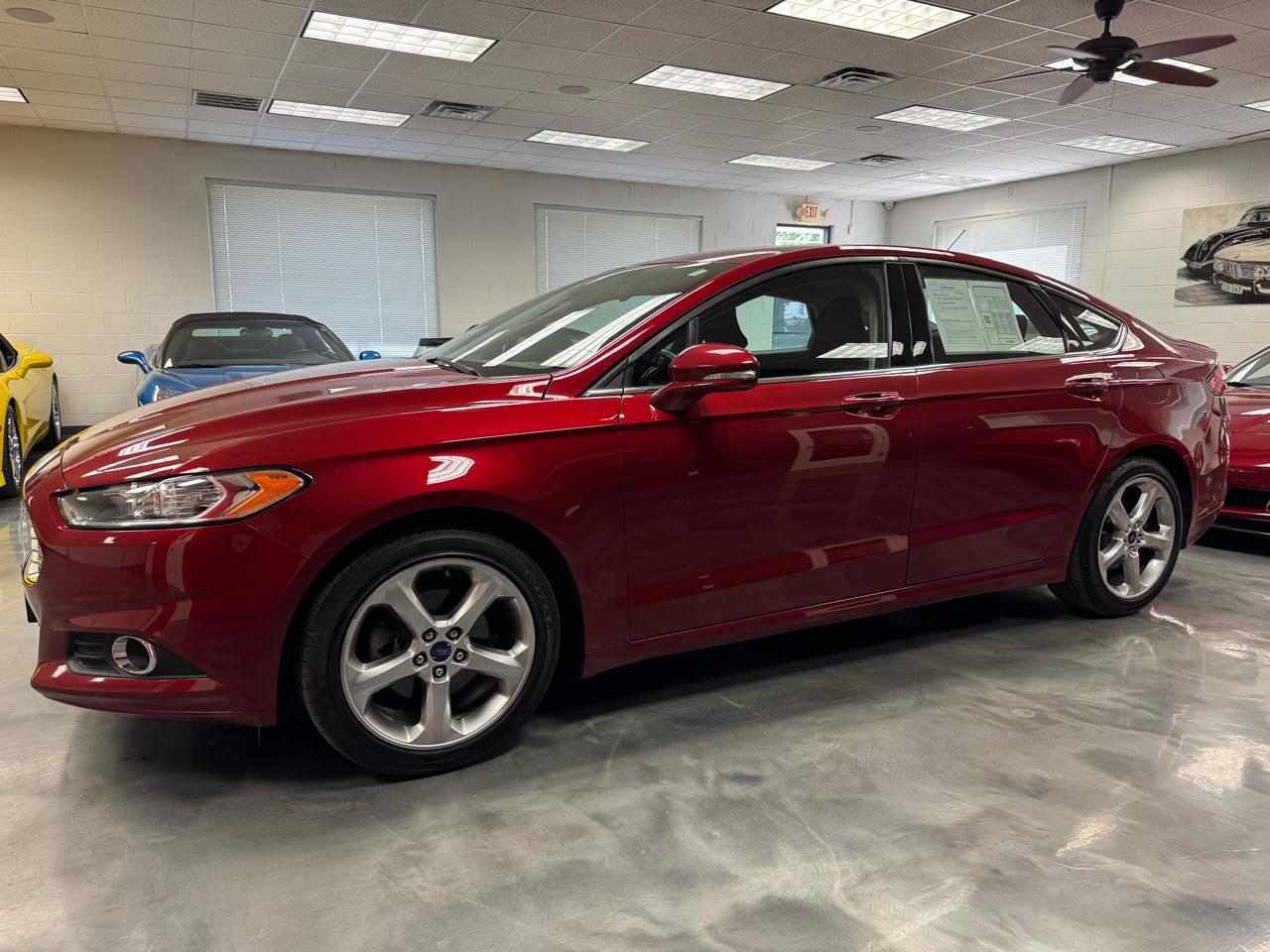 Ford Fusion SE 2016