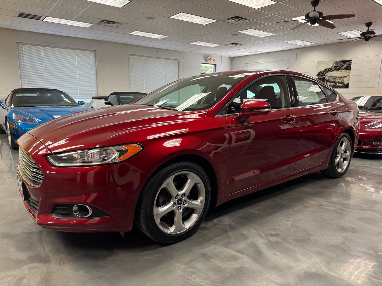 Ford Fusion SE 2016