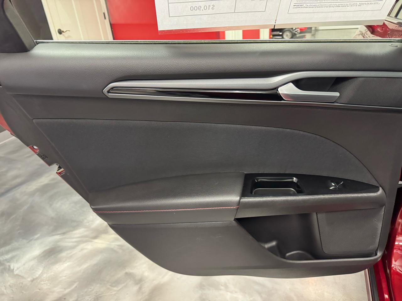 Ford Fusion SE 2016
