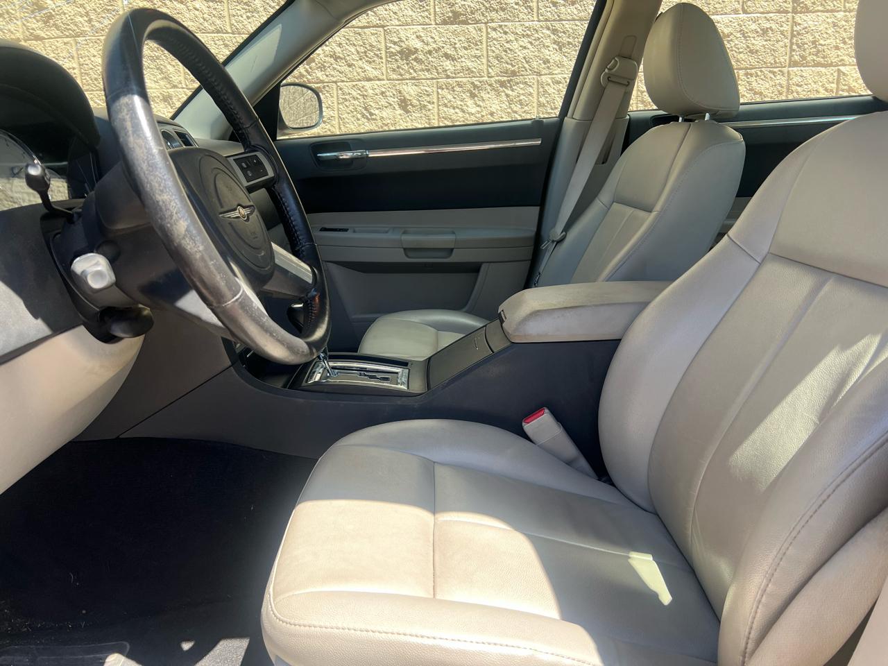 Chrysler 300  2007