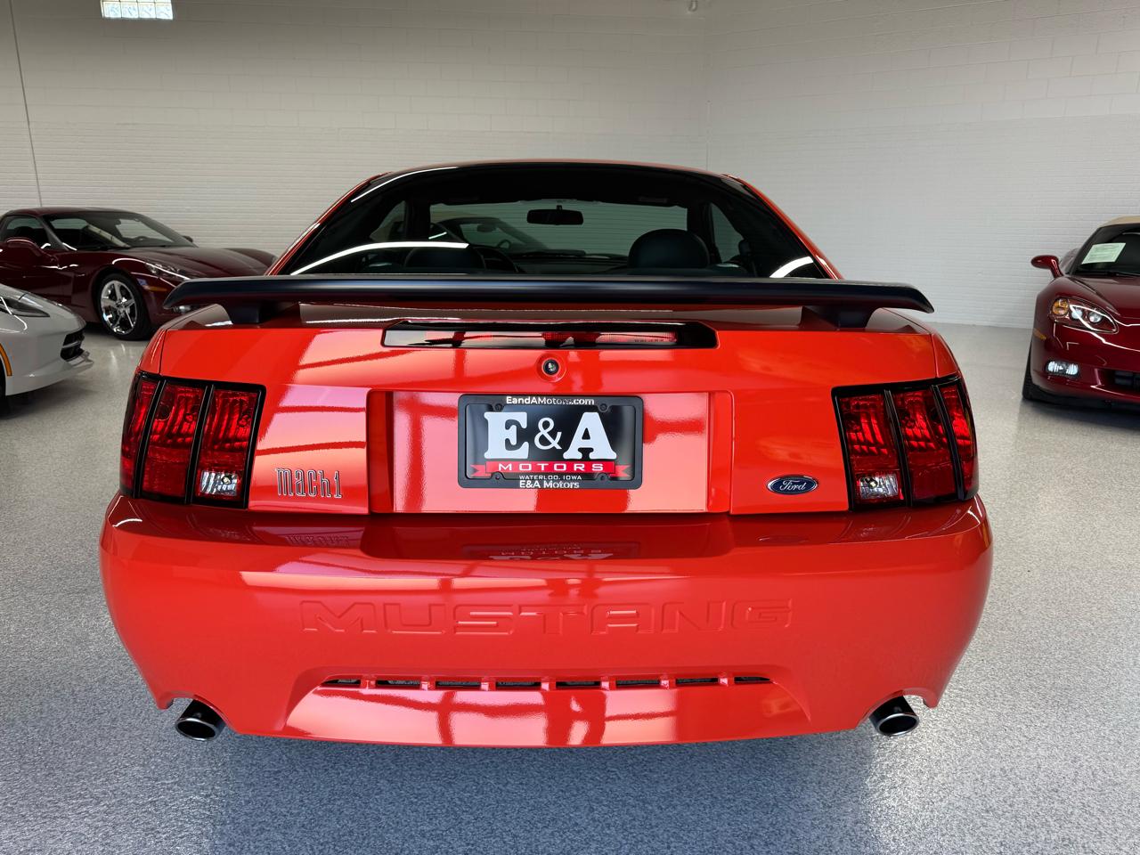 Ford Mustang  2004