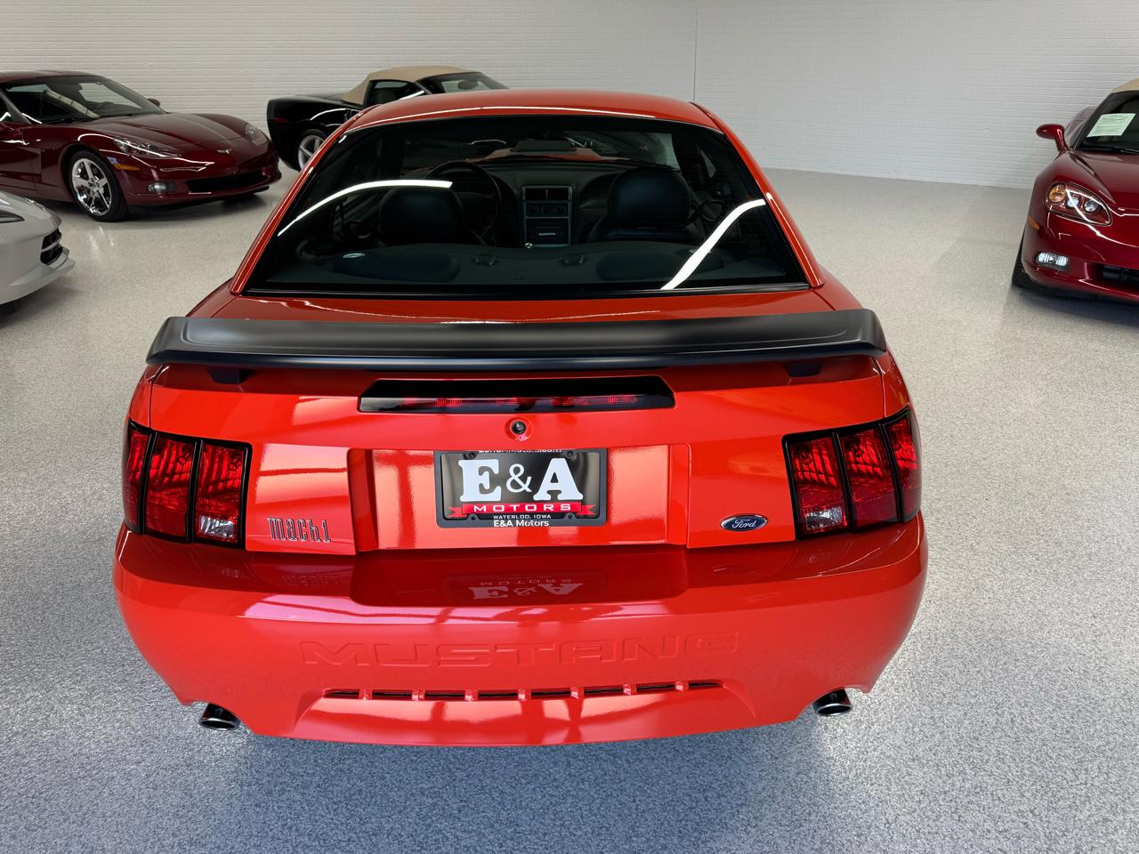 Ford Mustang  2004