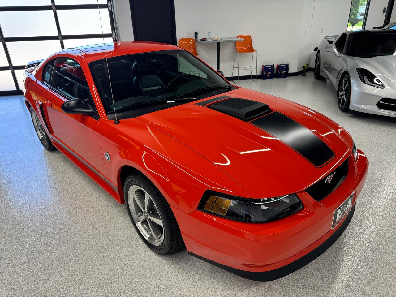 Ford Mustang  2004