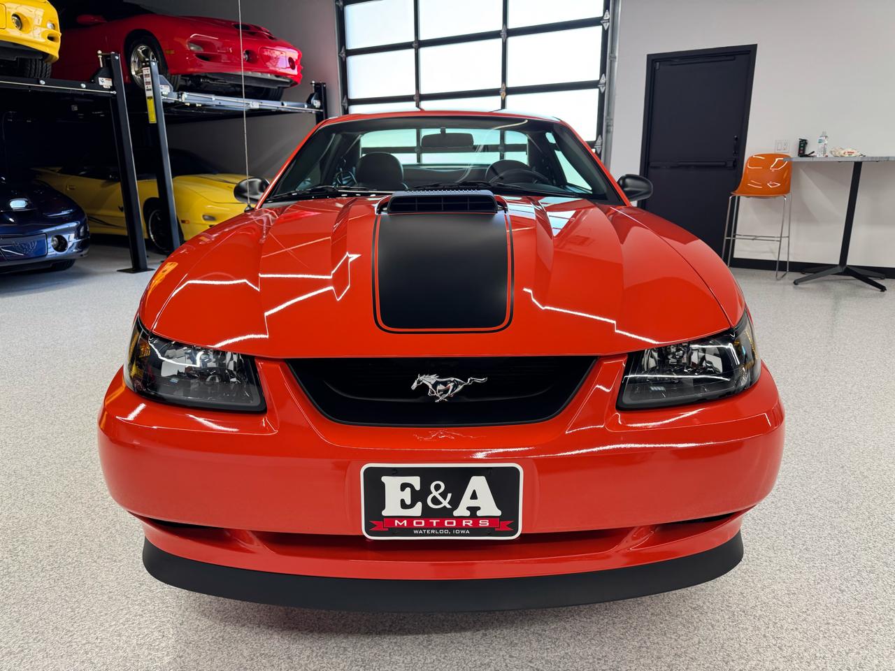 Ford Mustang  2004