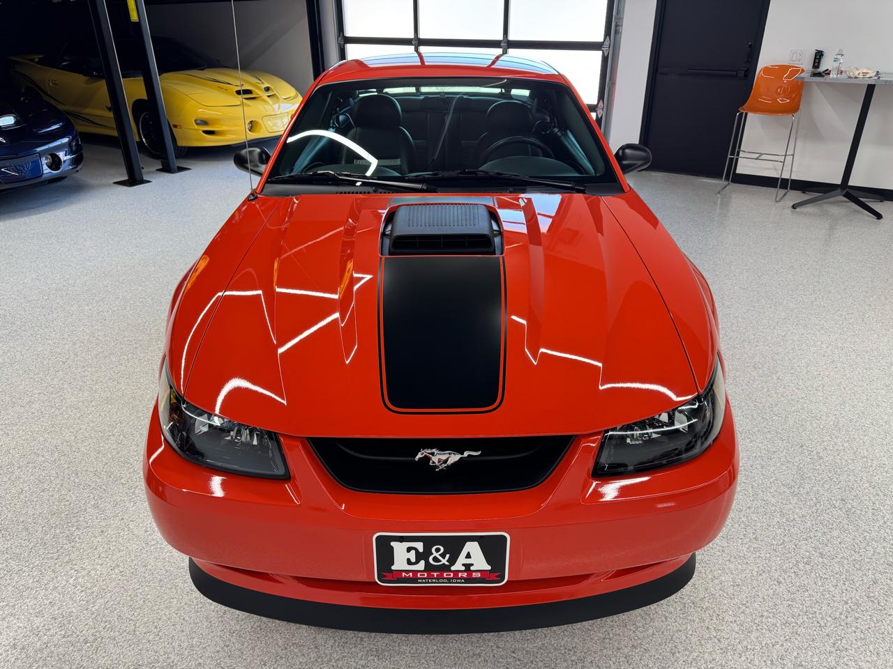 Ford Mustang  2004