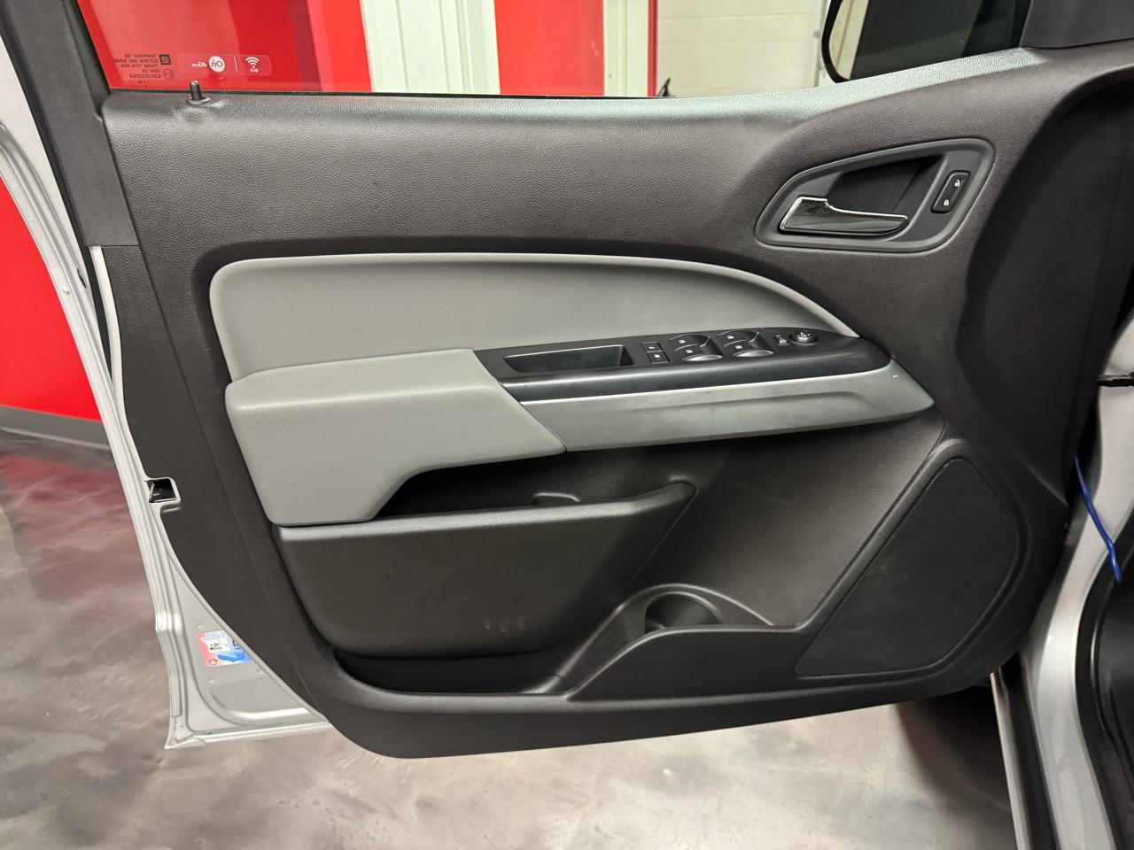 Chevrolet Colorado 4WD Crew Cab LT 2016