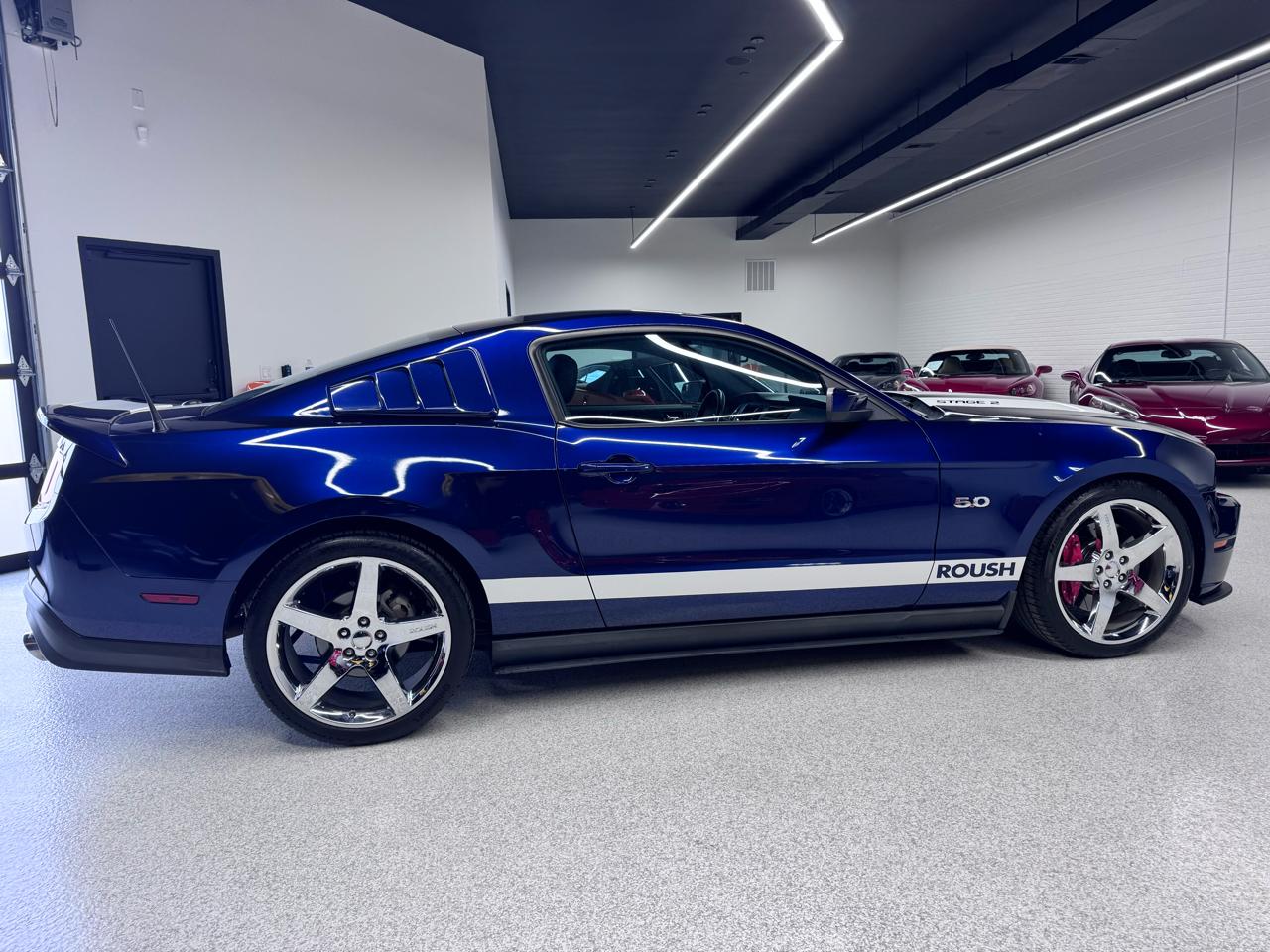 Ford Mustang  2011