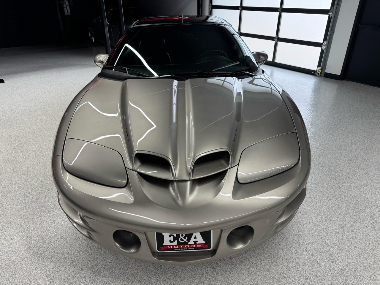 Pontiac Firebird Trans Am WS6 2001