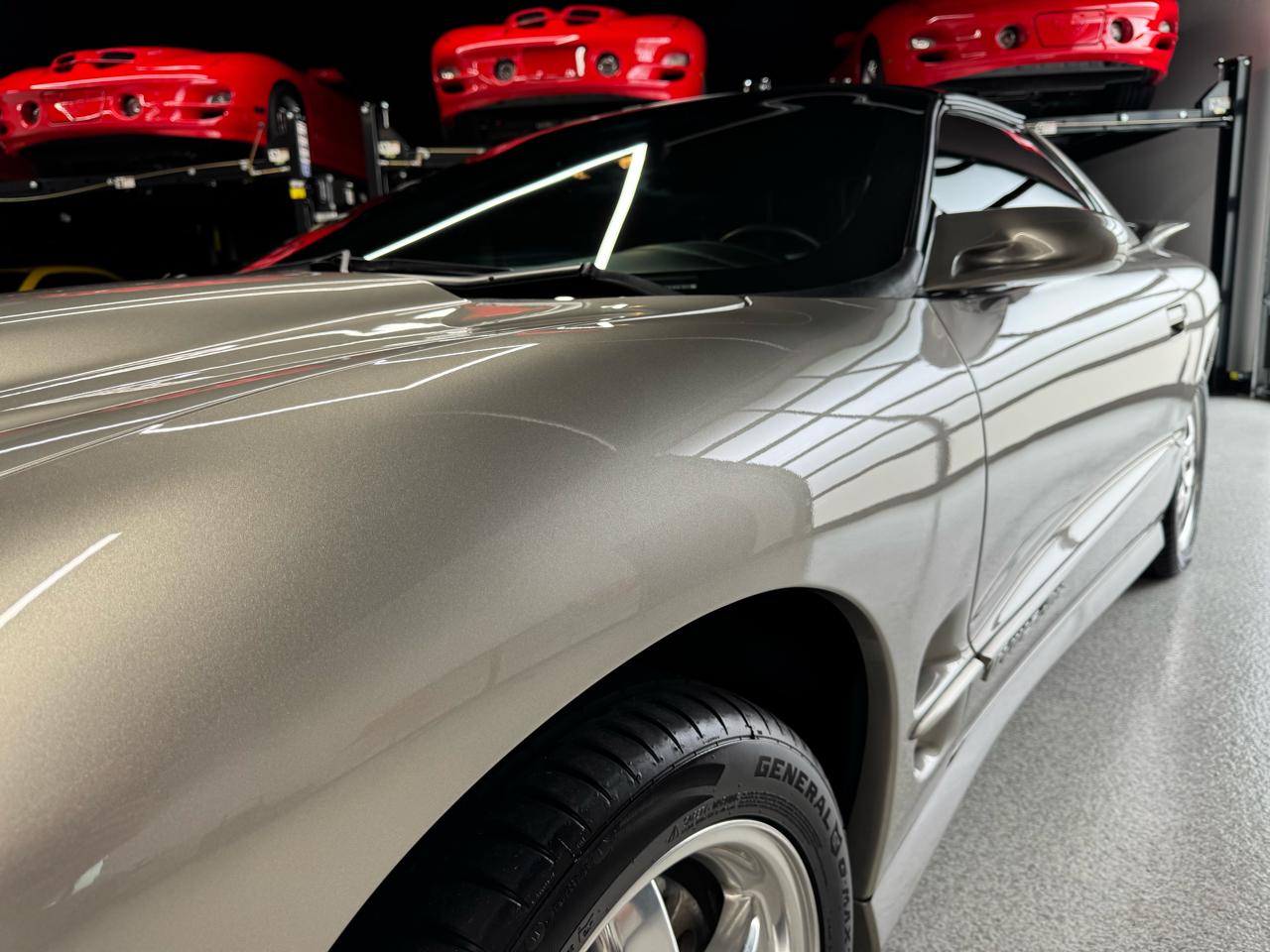 Pontiac Firebird Trans Am WS6 2001
