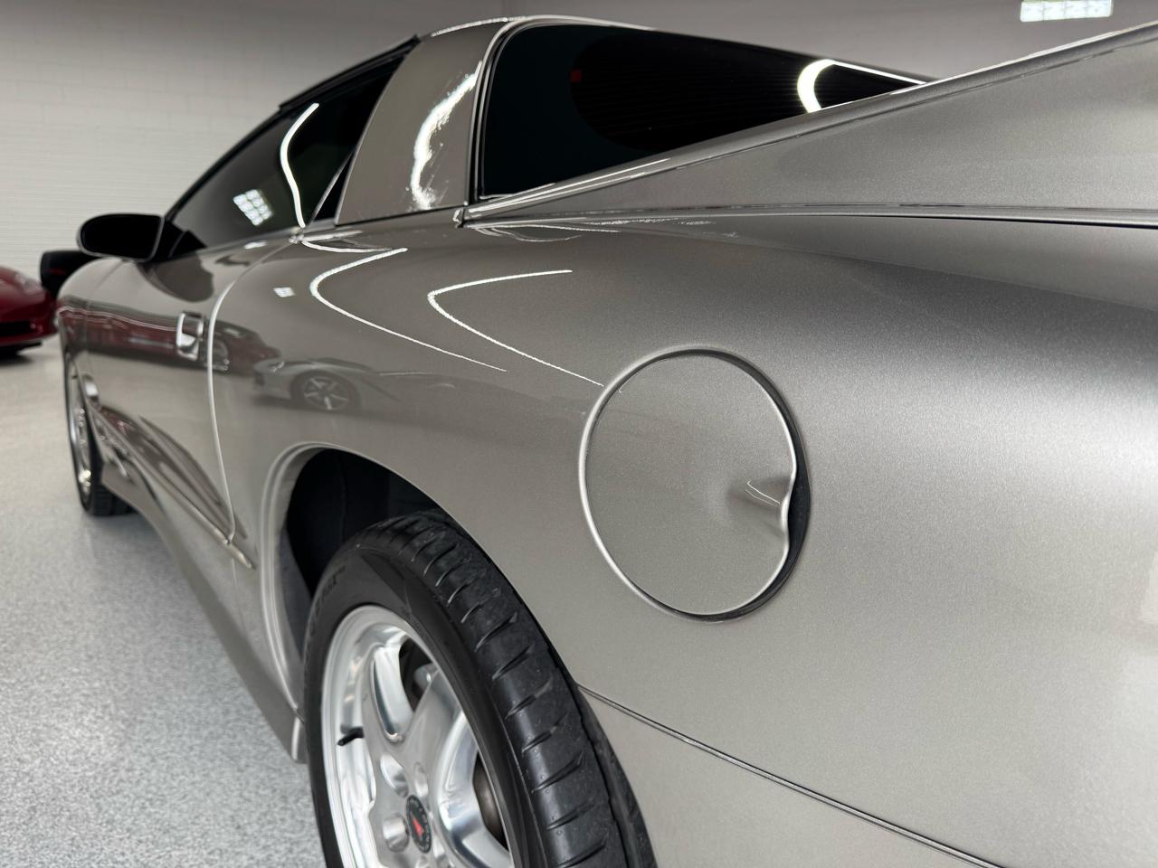 Pontiac Firebird Trans Am WS6 2001