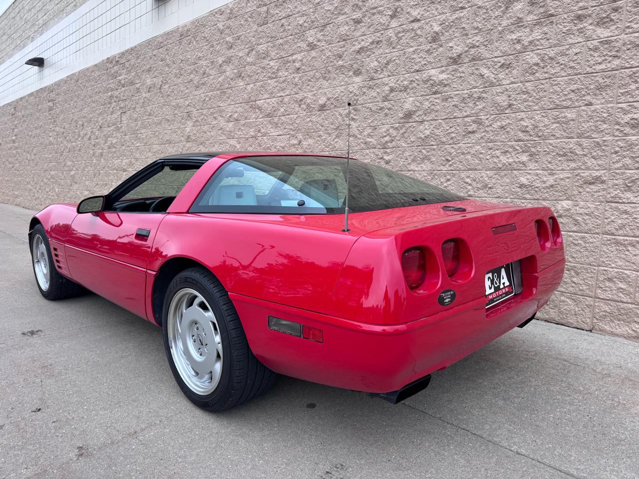 Chevrolet Corvette 2dr Coupe Hatchback 1992