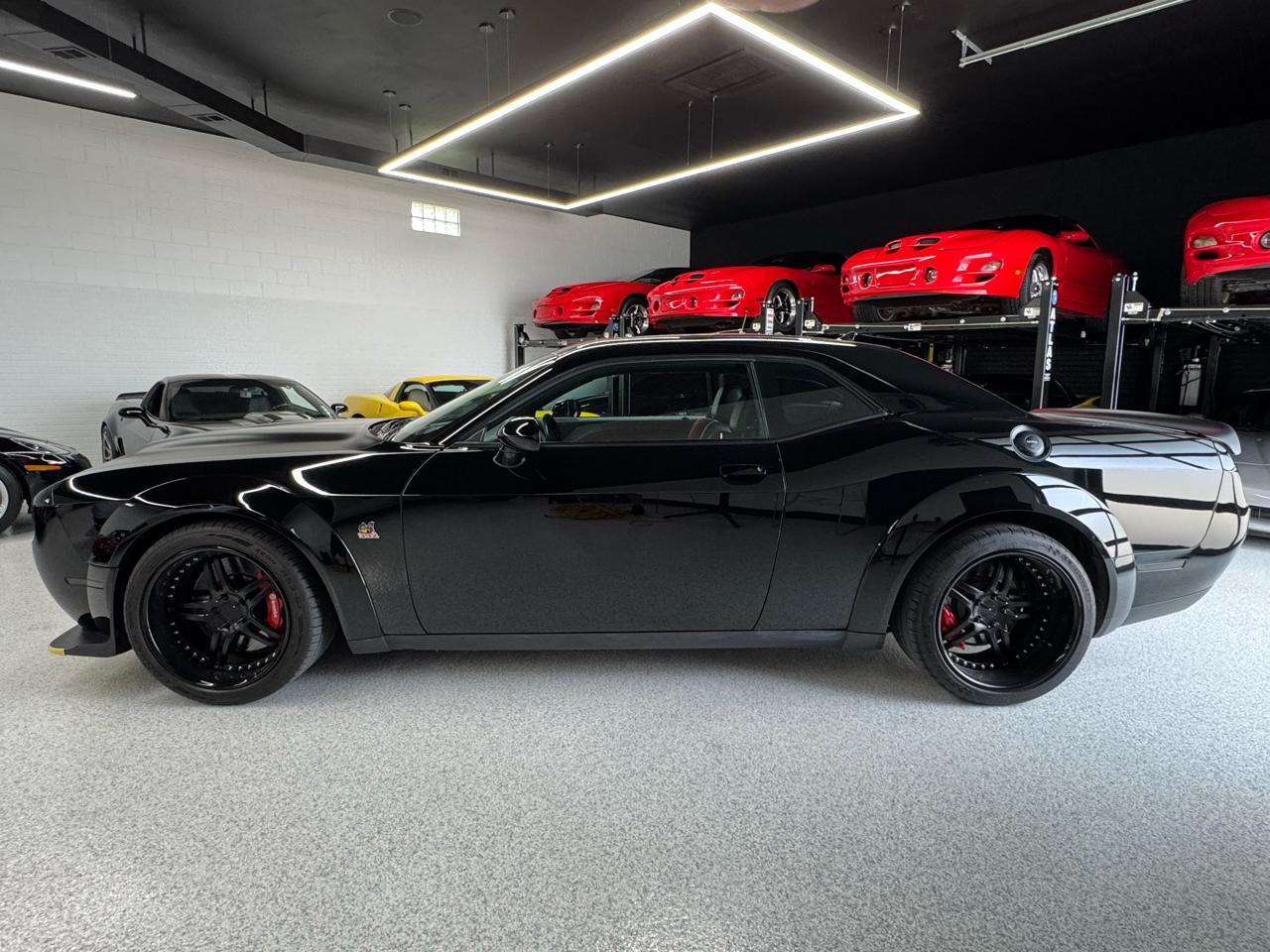 Dodge Challenger R/T Scat Pack Widebody RWD 2020