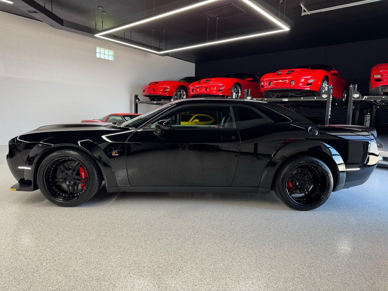 Dodge Challenger  2020